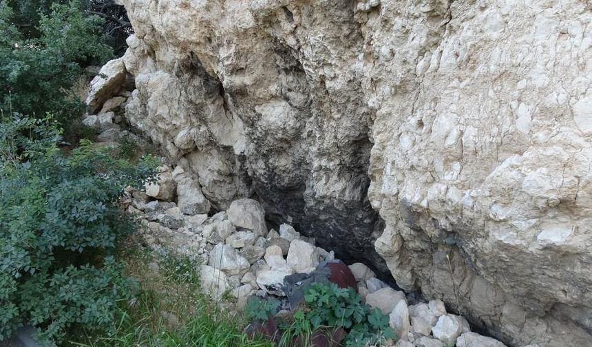 Malatya Ansır mağaralarında cinayet izi: 1250 rakımda insan kemikleri bulundu!