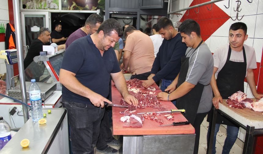 Malatya’da asırlık gelenek geri döndü: 400 kilo et imece usulü hazırlandı