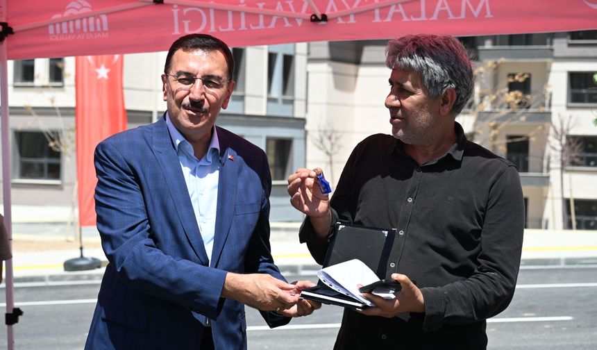 Malatya'da "hayal" diyenlere Bülent Tüfenkci’den Çamurlu yanıtı: AK Parti bir kez daha gerçekleştirdi!