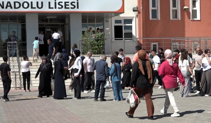 Malatya’da YKS rekoru! İlk 20 binde tam 428 derece: Göğsümüzü kabartan tablo