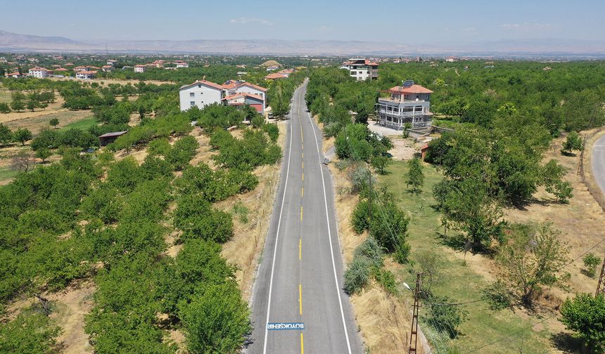 Samanköy’ün altyapısı yenilendi yolları asfatlandı!
