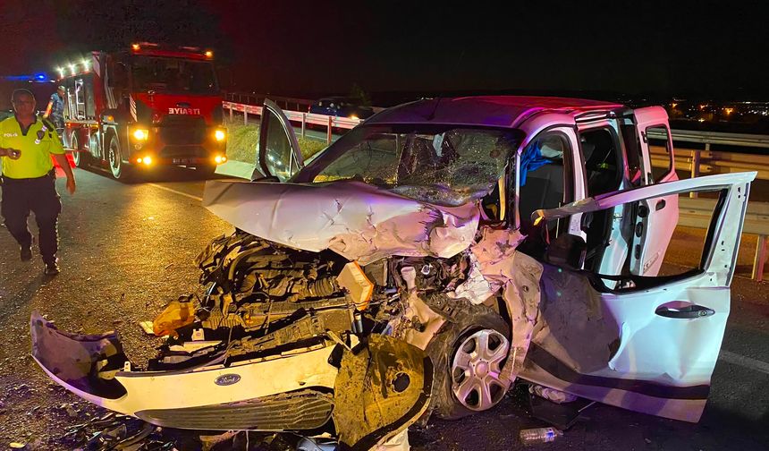 Yol tek şeride düştü, facia geliyorum dedi! Malatya’da iki araç birbirine girdi: Yaralılar var