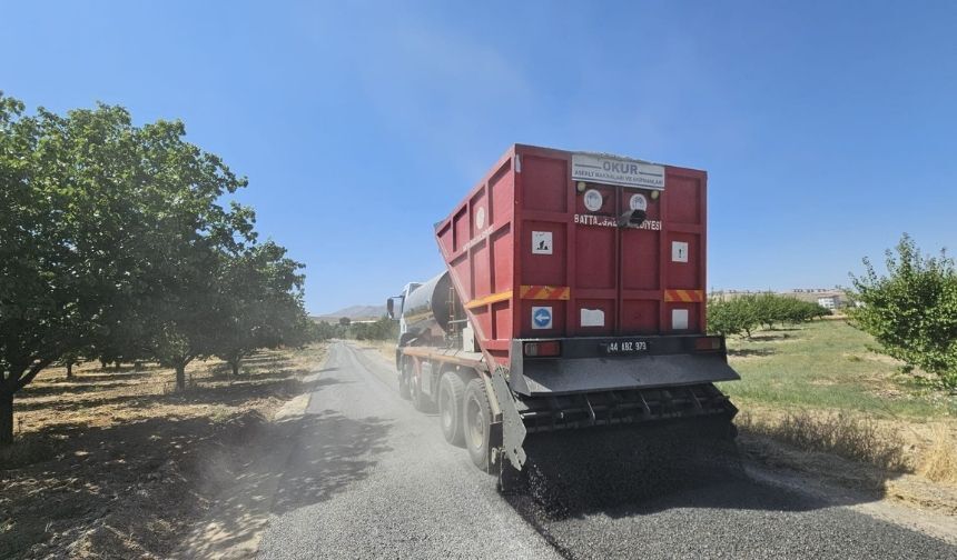 Battalgazi’de 5 mahallede yol seferberliği: İşte asfaltlanan ve yenilenen güzergahlar