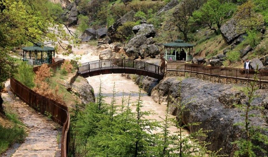 Girmana kanyonu doğaseverleri bekliyor: Malatya’nın saklı cenneti