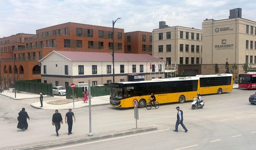 Malatya ve ilçelerinde kavurucu sıcaklar sürüyor: Termometreler 40 dereceyi görecek