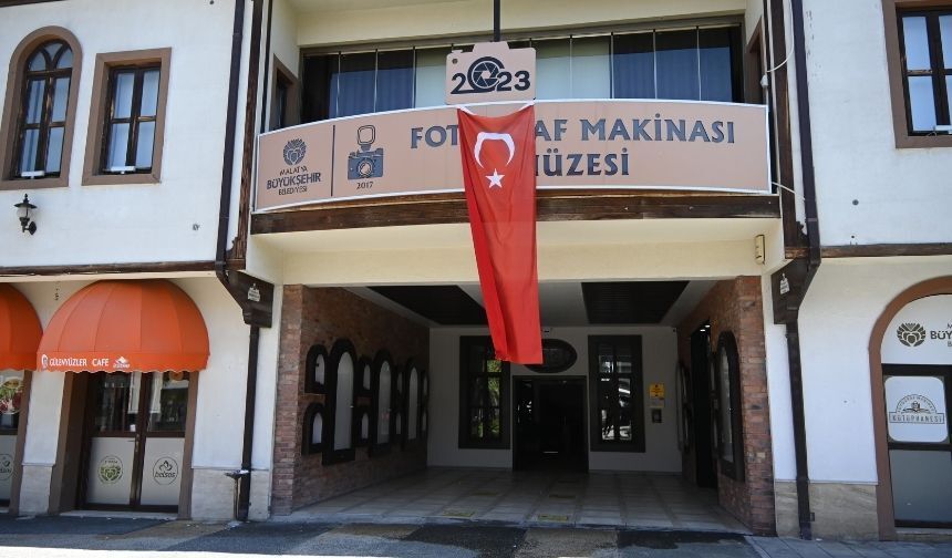 Ödüllü dev koleksiyon Malatya’da: Tarihe ışık tutan Fotoğraf Makinesi Müzesi